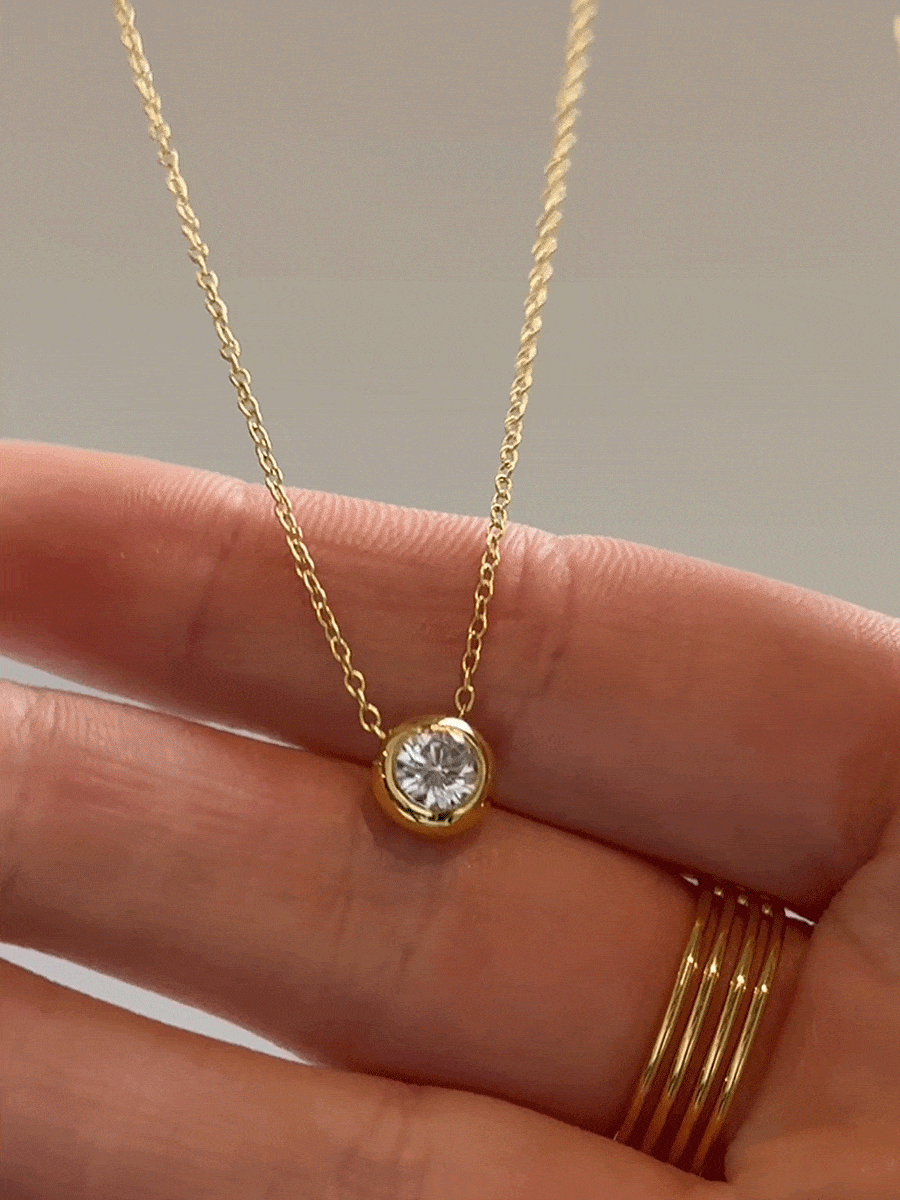 18K Gold Birthstone Pendant Necklace - Crystal - Image 3