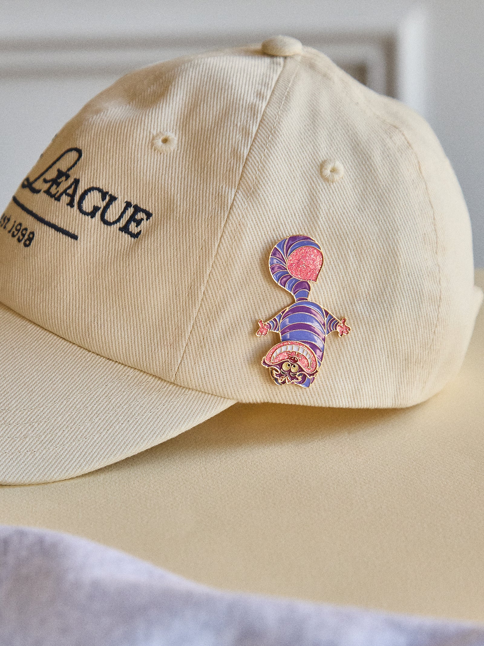 Disney Cheshire Cat Pin - Cheshire Cat - Image 2