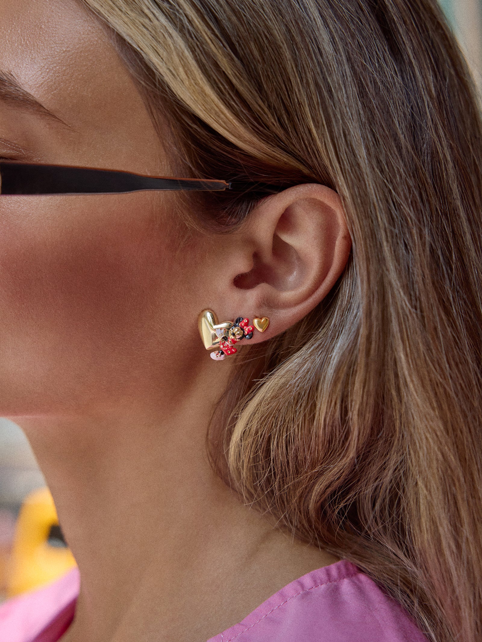 Disney Minnie Mouse Hugging Heart Earrings - Gold - Image 2